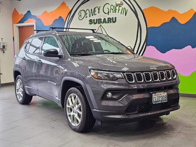 2024 Jeep Compass Latitude Lux